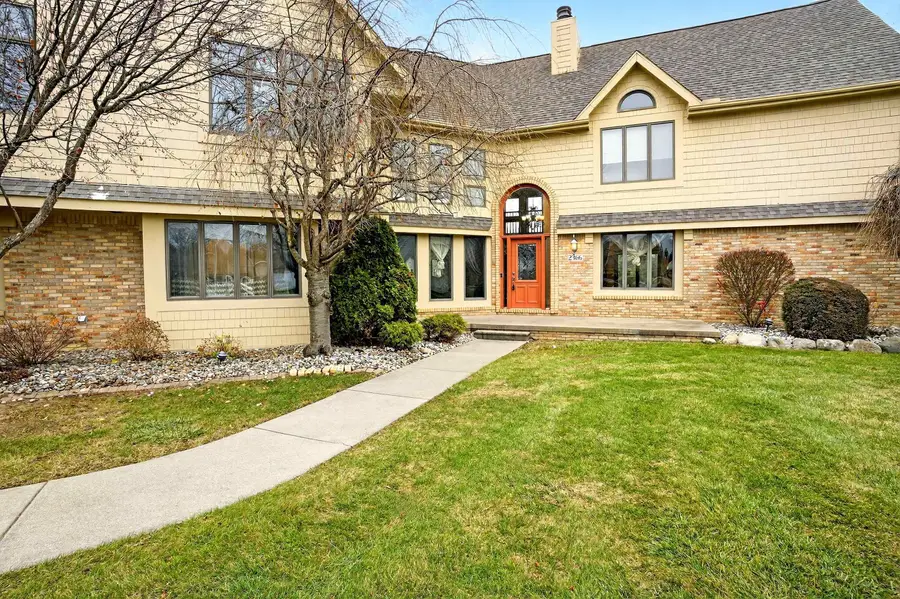 2366 Lost Creek CT, Flushing, MI 48433 - Image #3