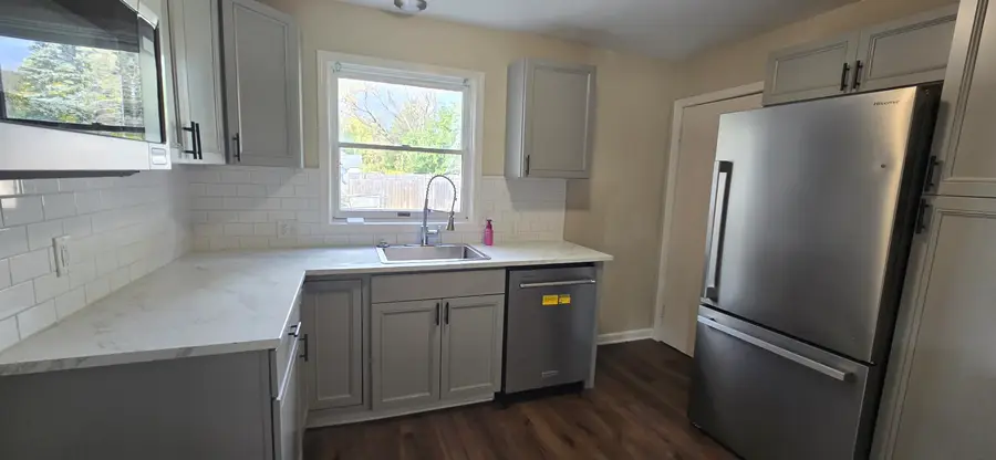 1618 Greenwich ST, Saginaw, MI 48602 - Image #2