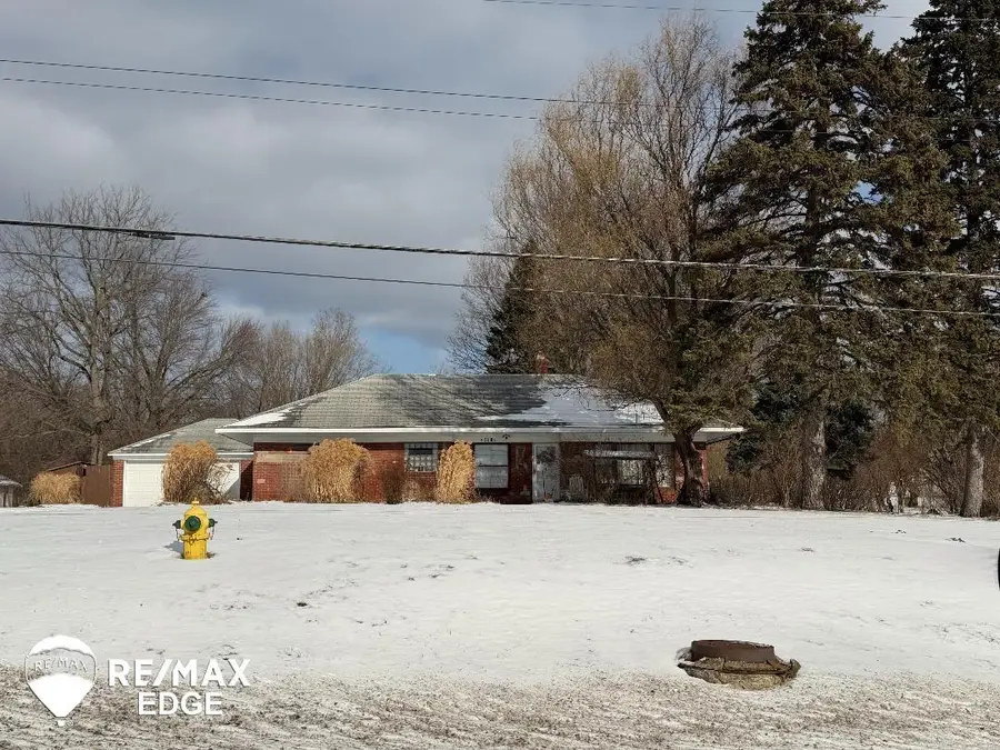 3360 Beecher RD, Flint, MI 48532 - Image #2