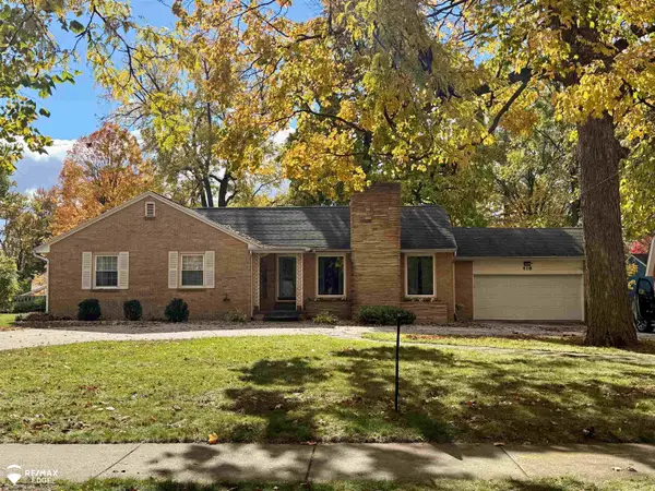 418 E Oliver ST, Owosso, MI 48867