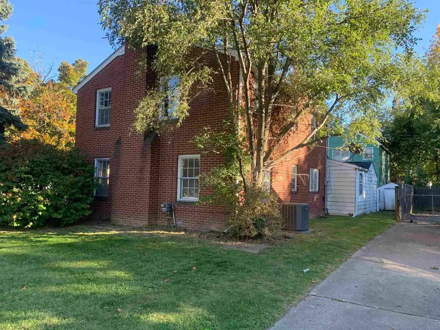 406 S Lynch ST, Flint, MI 48503 - Image #2