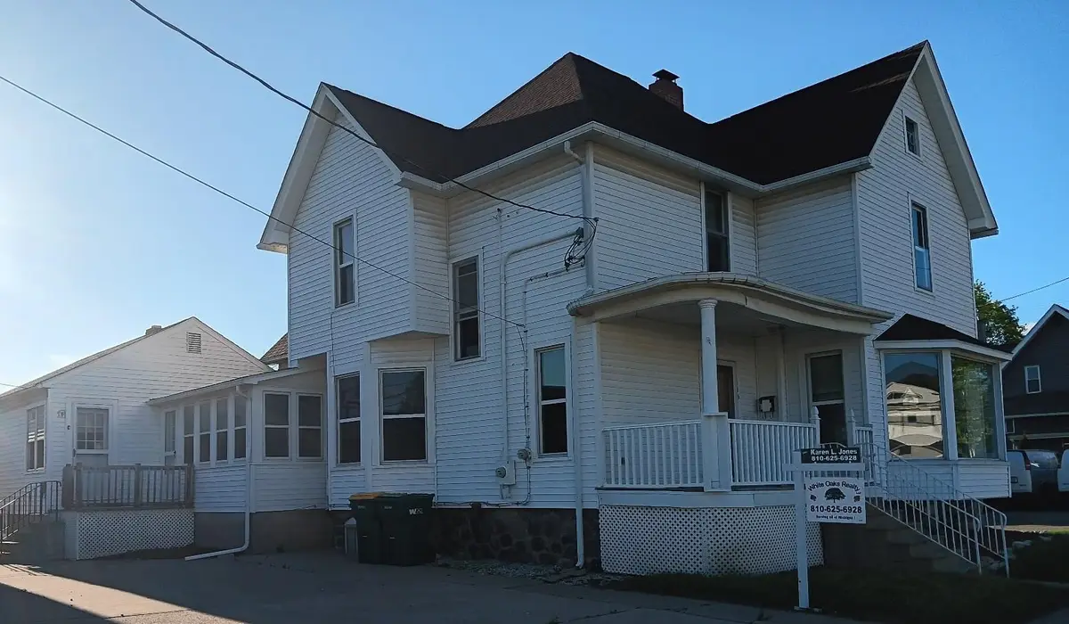 113 N Mckinley RD, Flushing, MI 48433 - #1