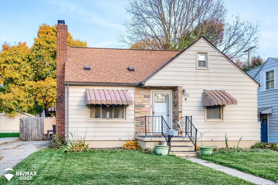 605 S Lynch ST, Flint, MI 48503 - Image #2