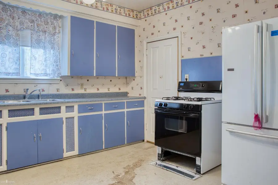 617 Grand AVE, Owosso, MI 48867 - Image #2