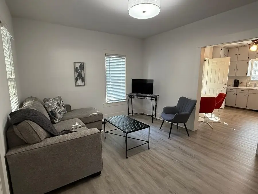 815 Pine ST, Owosso, MI 48867 - #3