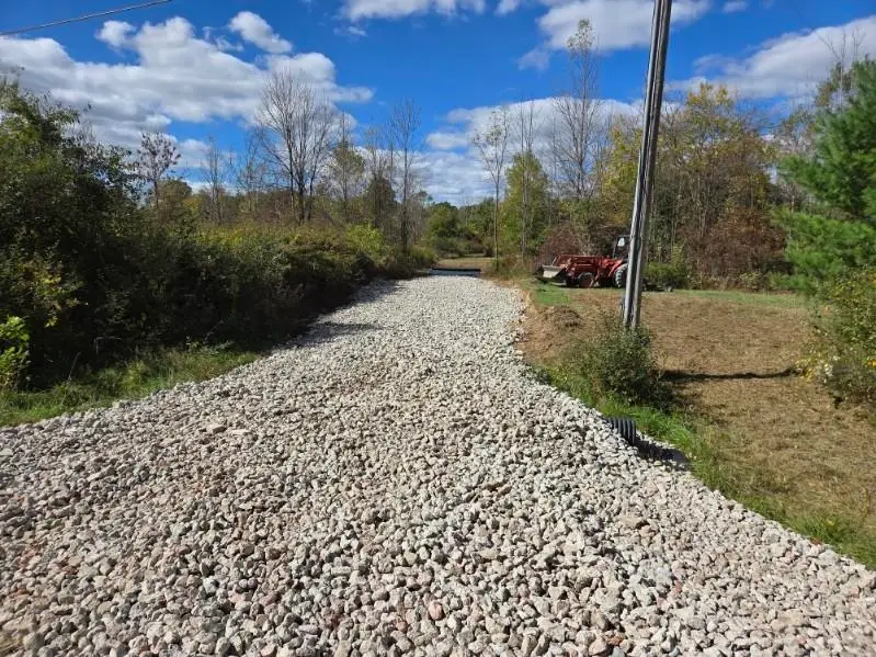 11315 Great Barrington DR, Holly, MI 48442 - Image #2