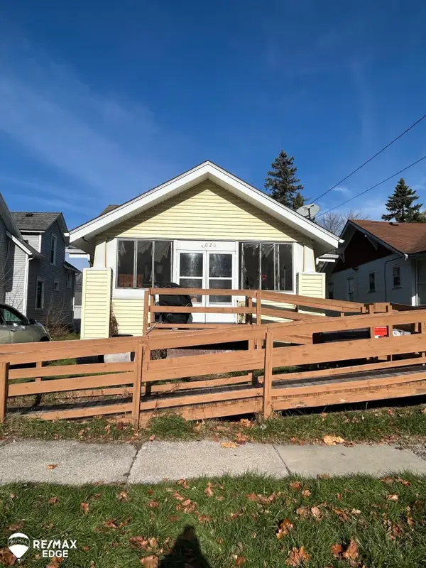 2020 Cooper AVE, Saginaw, MI 48602