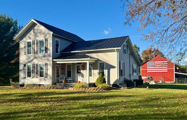 7684 W Beard RD, Perry, MI 48872