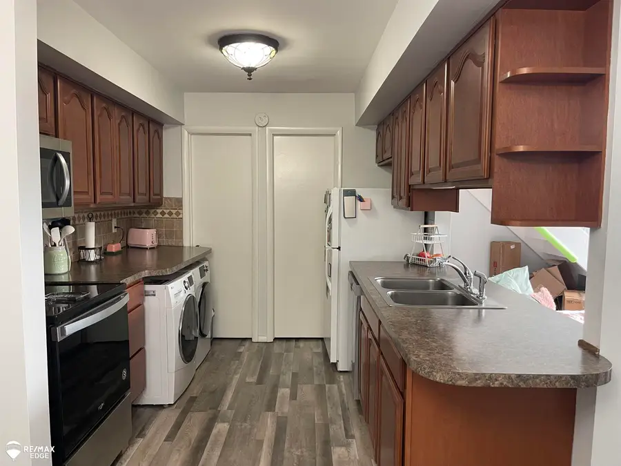 9469 Parkwood North DR, Davison, MI 48423 - Image #3