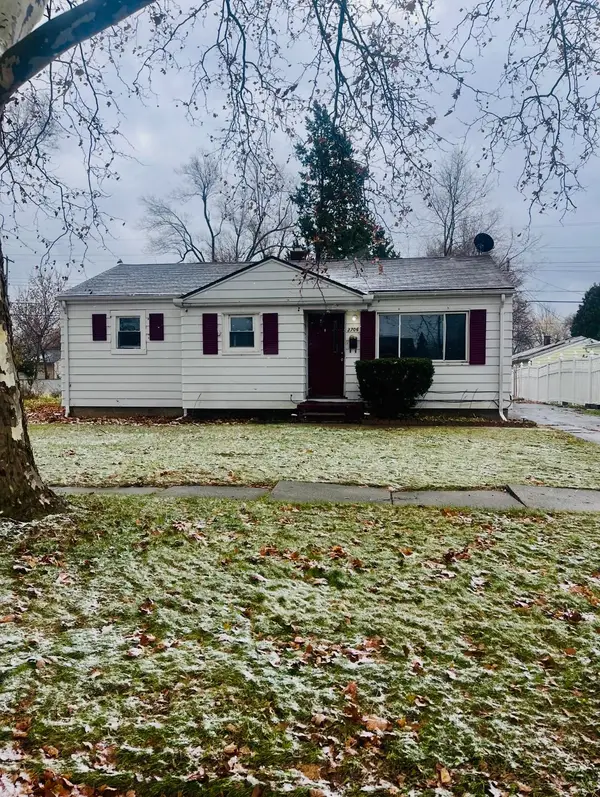 3706 Providence ST, Flint, MI 48503