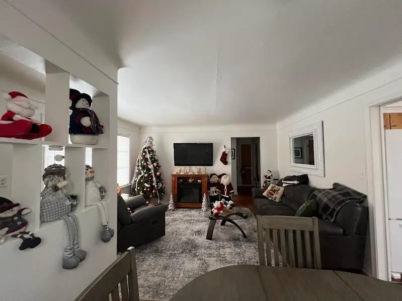 5413 Fleming RD, Flint, MI 48504 - Image #3