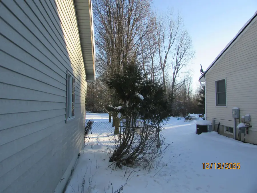 10088 Sonora DR, Tyrone, MI 48430 - Image #3