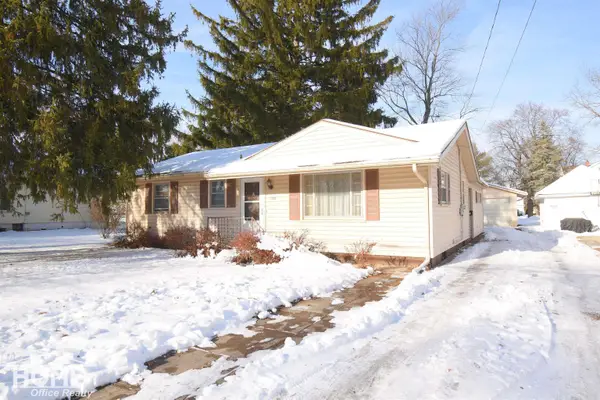 1320 W King ST, Owosso, MI 48867