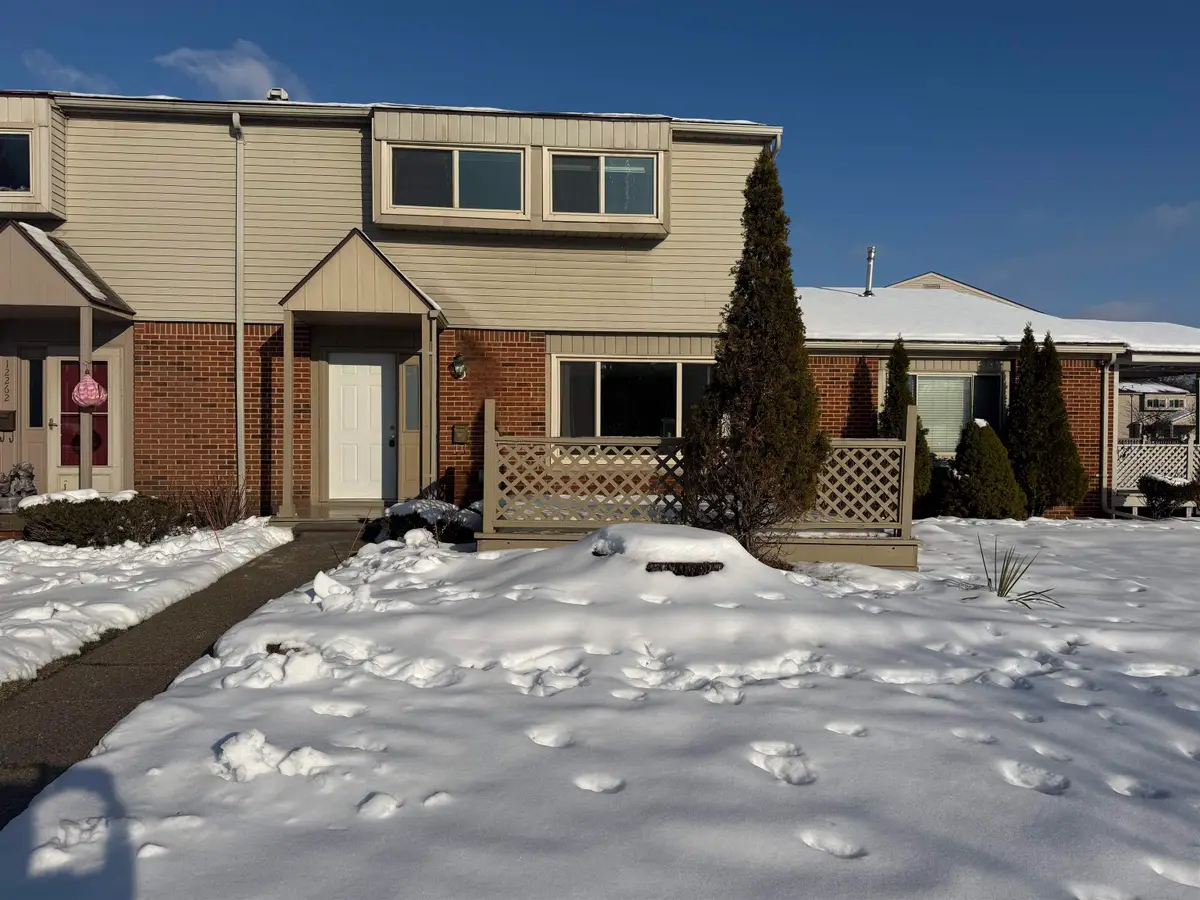 12264 Woodside DR, Grand Blanc, MI 48439 - #1