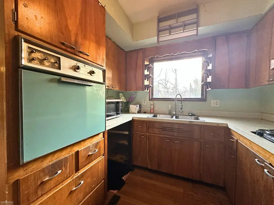 1901 Harden DR, Owosso, MI 48867 - Image #3