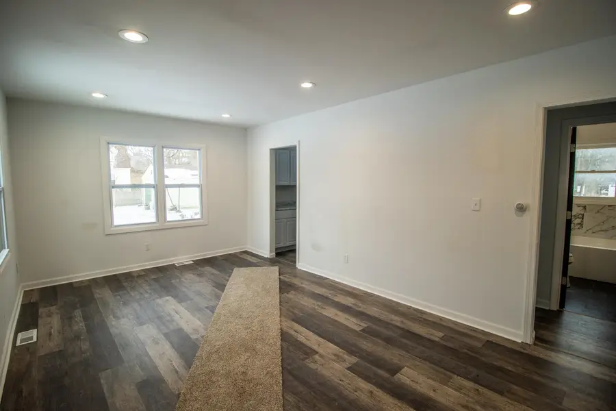 1393 W Stanley RD, Beecher, MI 48458 - Image #3