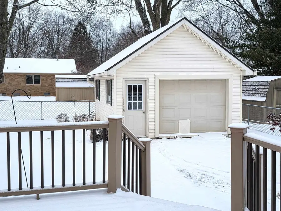 819 Meadow DR, Davison, MI 48423 - Image #3