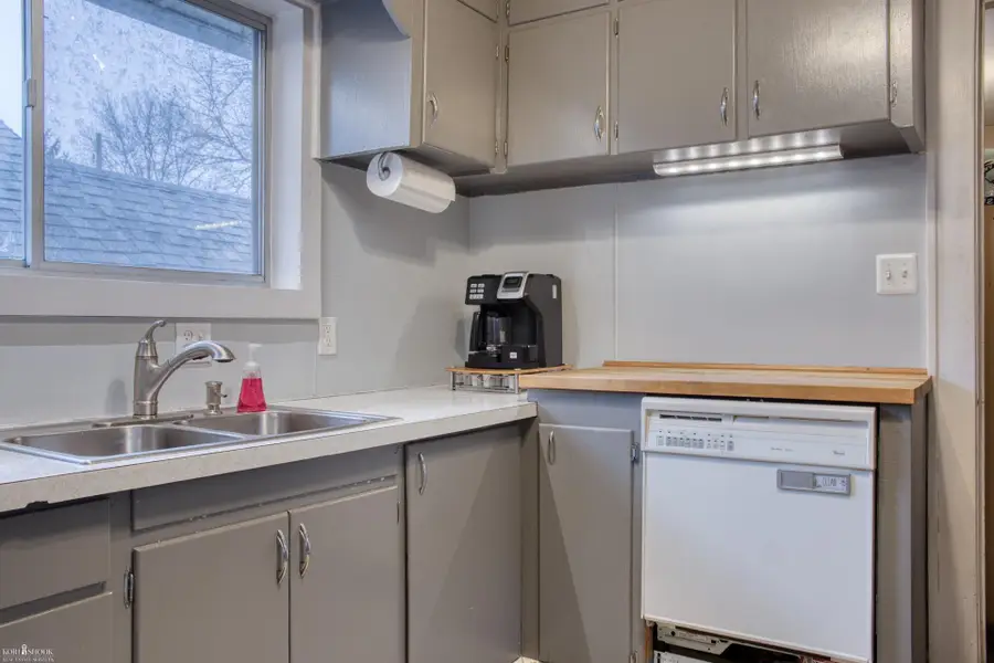 209 S Mcdonnell ST, Corunna, MI 48817 - Image #3