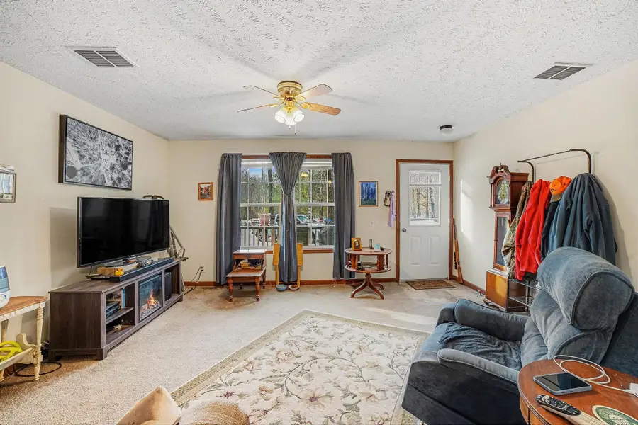 2738 Lakeshore DR, Gladwin, MI 48624 - Image #2