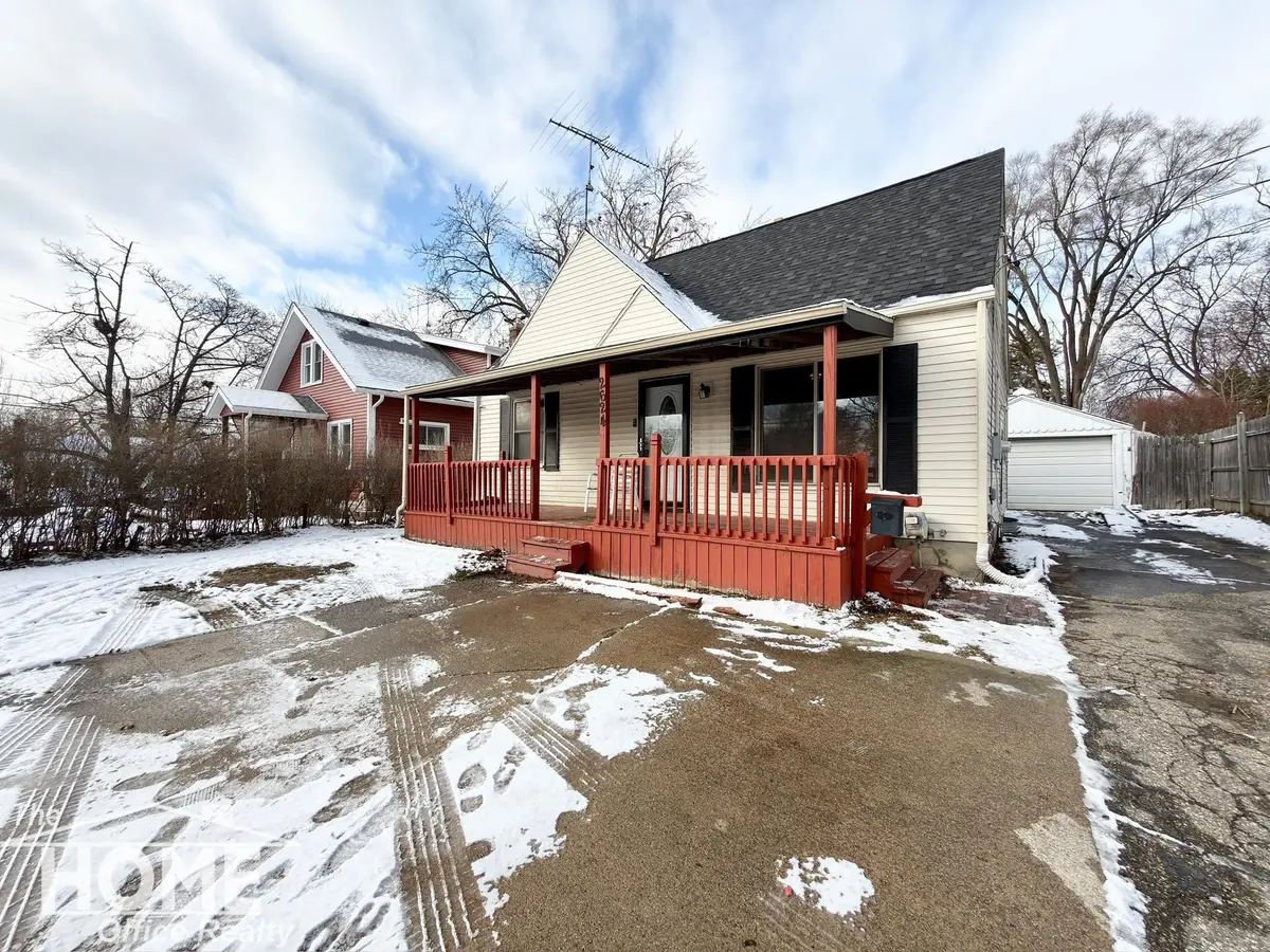 2624 Miller RD, Flint, MI 48503 - Image #1
