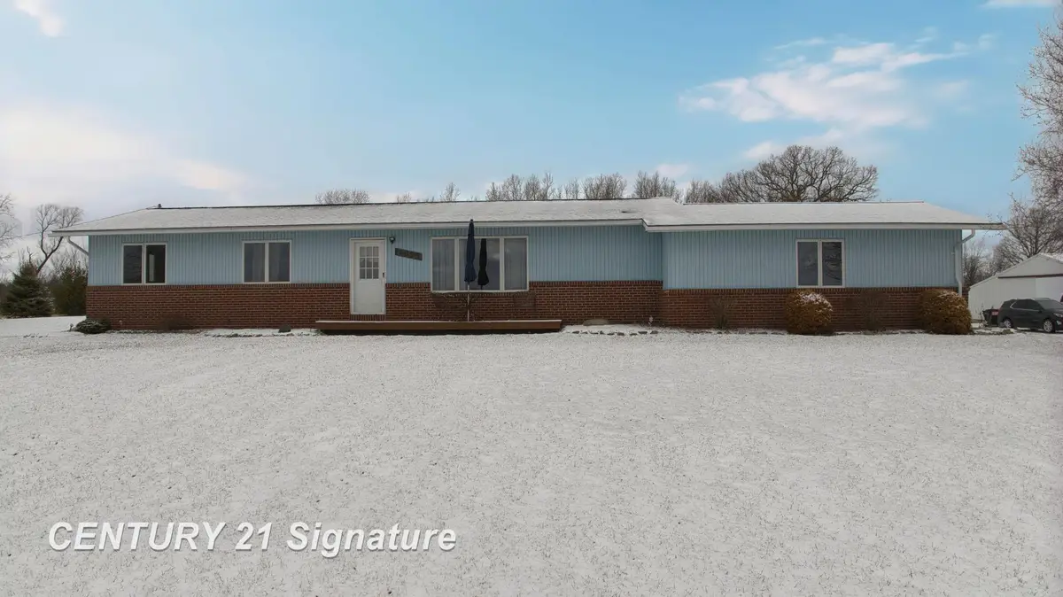 4625 E Hibbard RD, Corunna, MI 48817 - Image #1