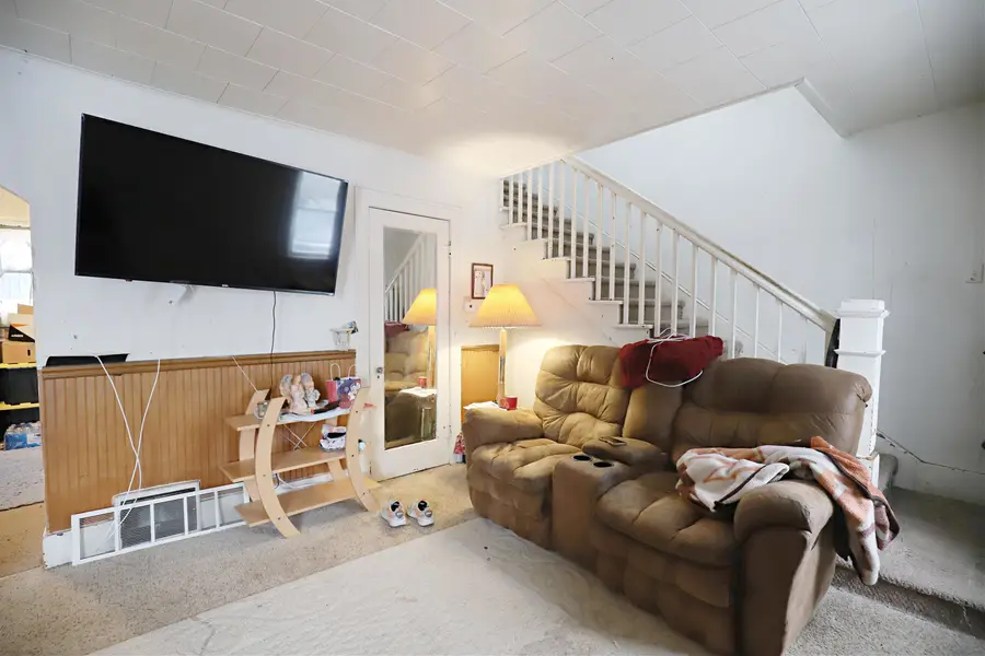 245 N Saginaw ST, Montrose, MI 48457 - Image #2