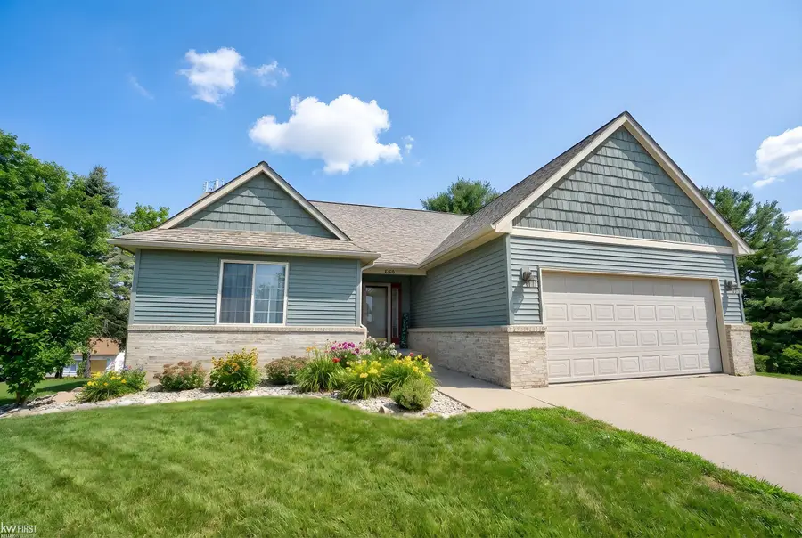 842 Star DR, Davison, MI 48423 - Image #2