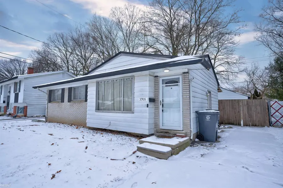 3705 Aldon LN, Flint, MI 48506 - Image #3
