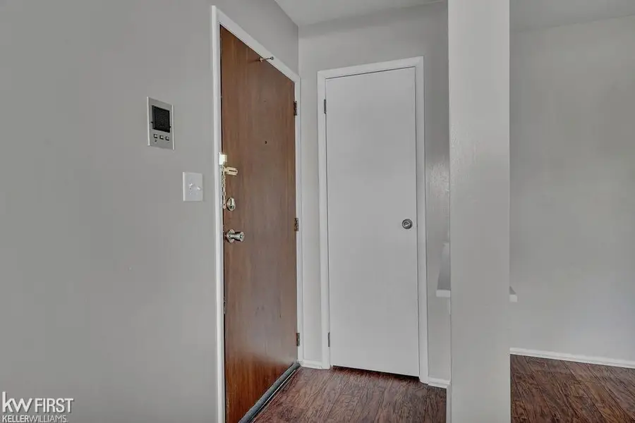 810 Holland, Port Huron, MI 48060 - Image #3