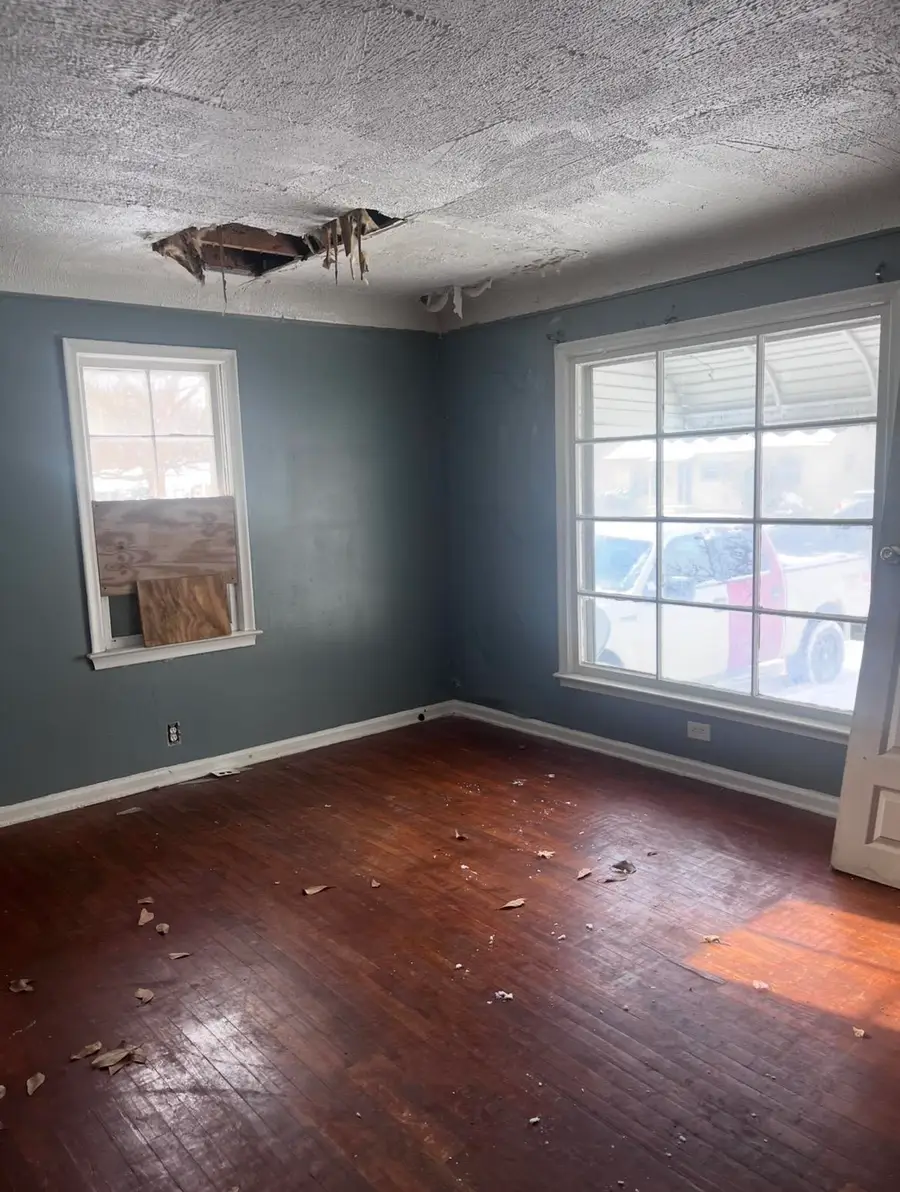 5014 Miami Ln ST, Flint, MI 48504 - Image #2