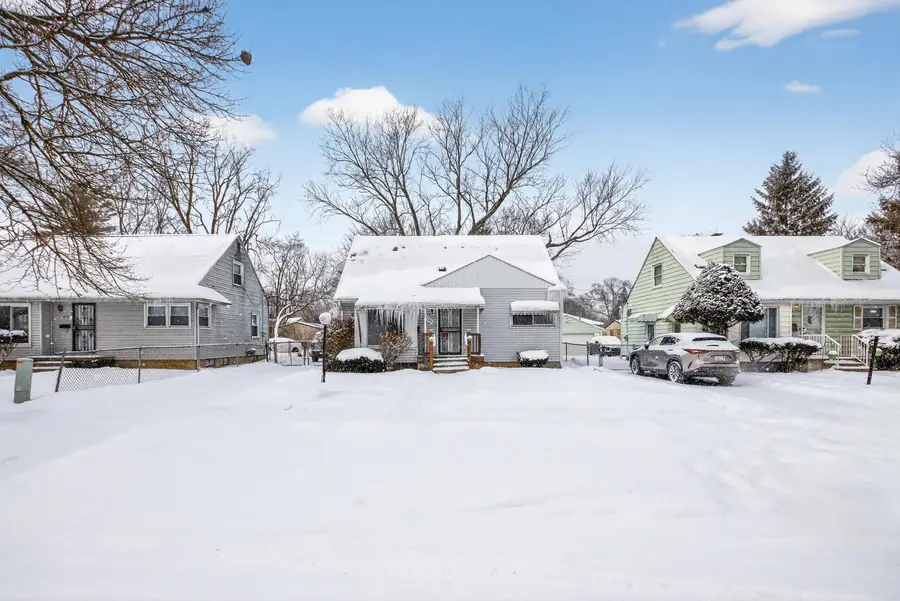 5705 Winthrop BLVD, Flint, MI 48505 - Image #2