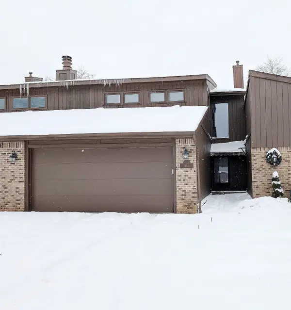 108 Riverview BLVD, Flushing, MI 48433