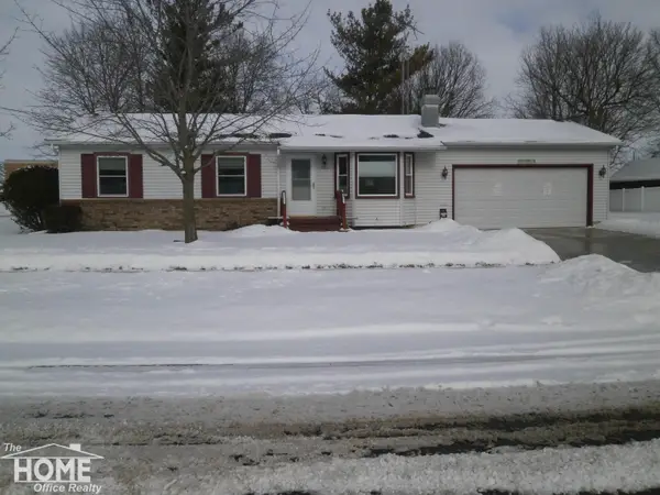 705 Stevens DR, Owosso, MI 48867