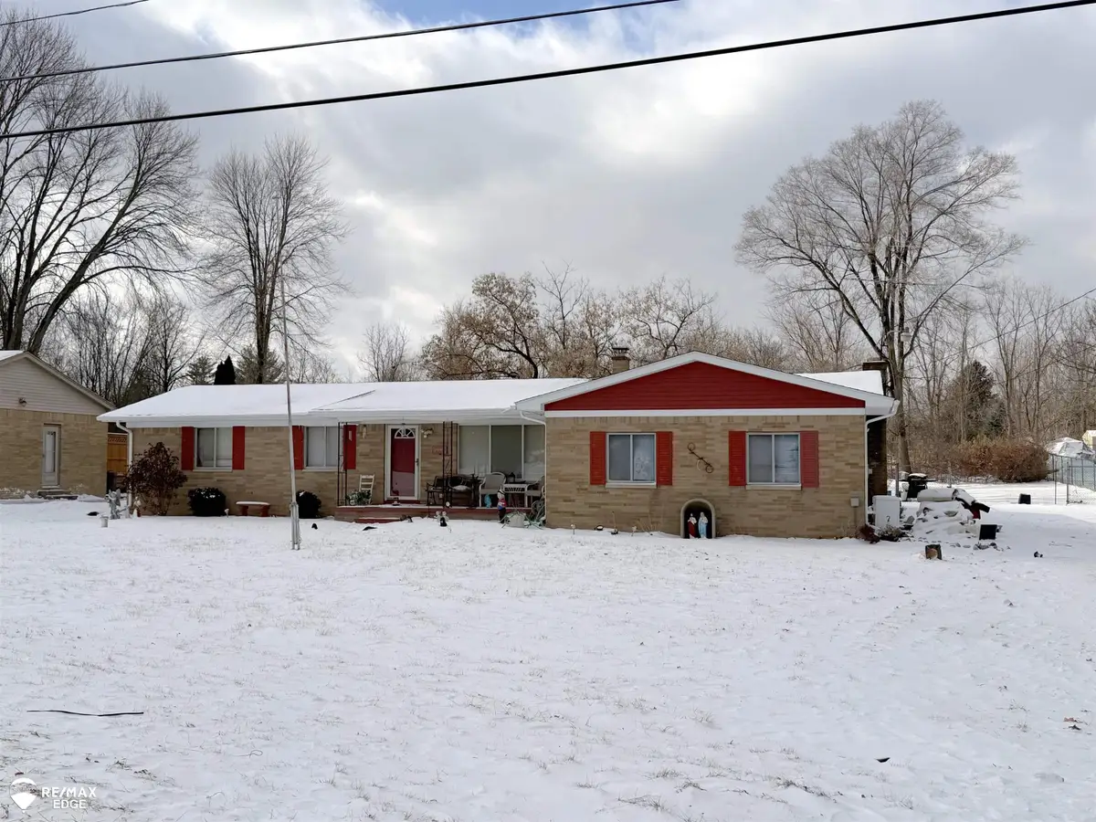 5038 Palomar DR, Grand Blanc Charter Township, MI 48507 - #1