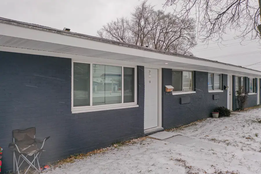 3817 Lippincott Apt 13 BLVD, Flint, MI 48507 - #2