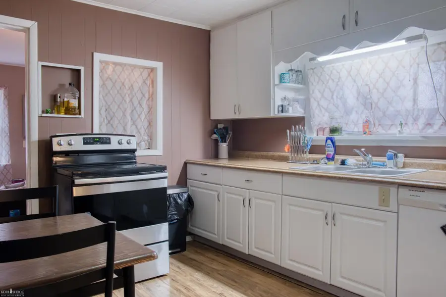 302 Lafayette BLVD, Owosso, MI 48867 - #2