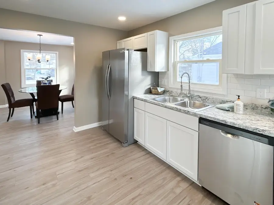 3442 Griffith, Burton, MI 48529 - #3