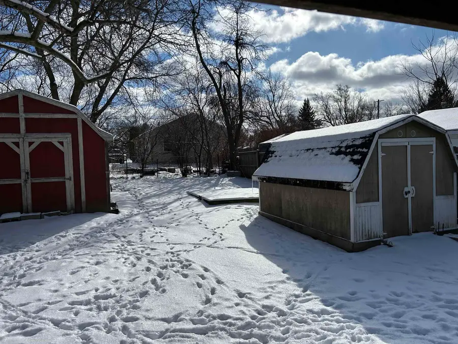 1082 Dowagiac AVE, Mount Morris, MI 48458 - #3