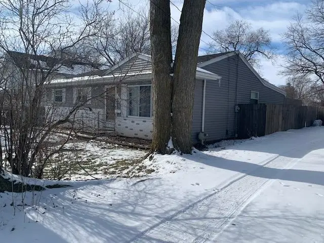 5032 Hayes ST, Swartz Creek, MI 48473 - #3