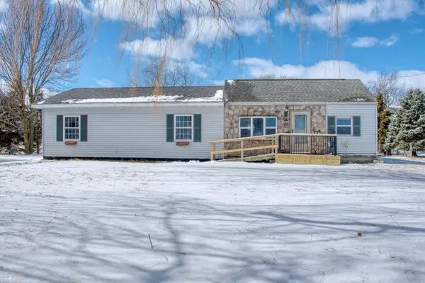 1201 N Kerby, Corunna, MI 48817