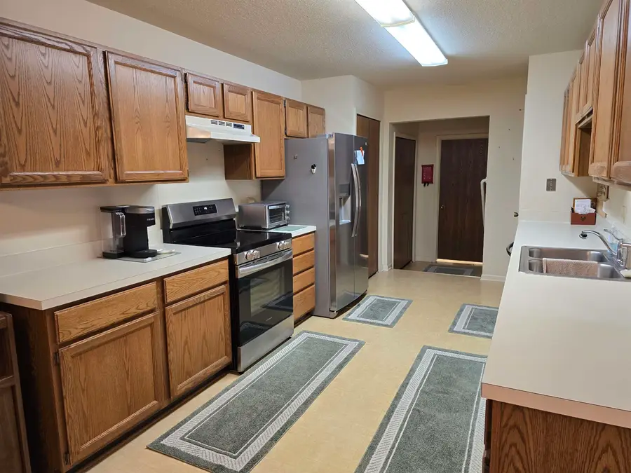 5023 Sandalwood DR, Grand Blanc, MI 48439 - #3