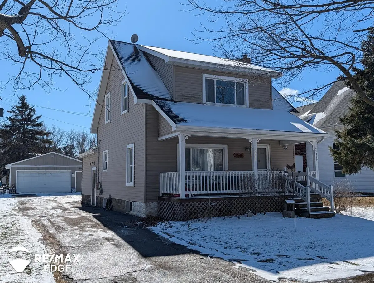 4721 Center ST, Millington, MI 48746 - #1