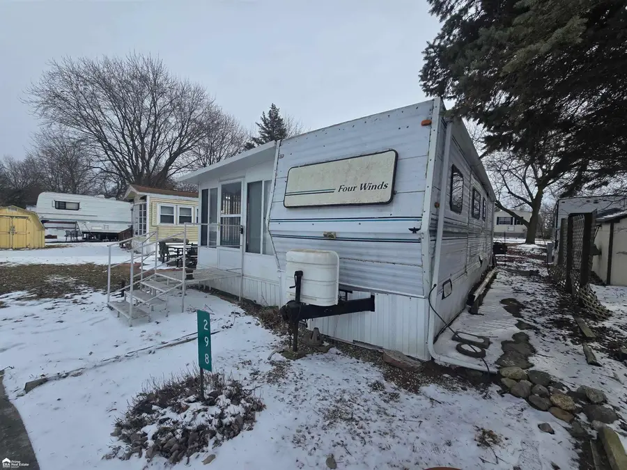 10001 E Goodall RD, Durand, MI 48429 - #2