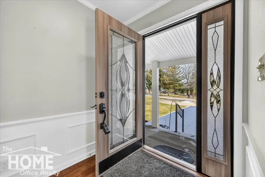 1193 Hanover ST, Owosso, MI 48867 - #3