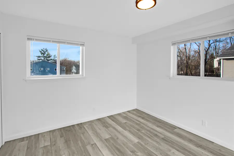 3901 N Averill Apt #106 AVE, Flint, MI 48506 - #2