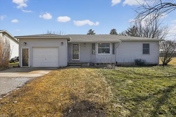 424 Fariview AVE, Owosso, MI 48867