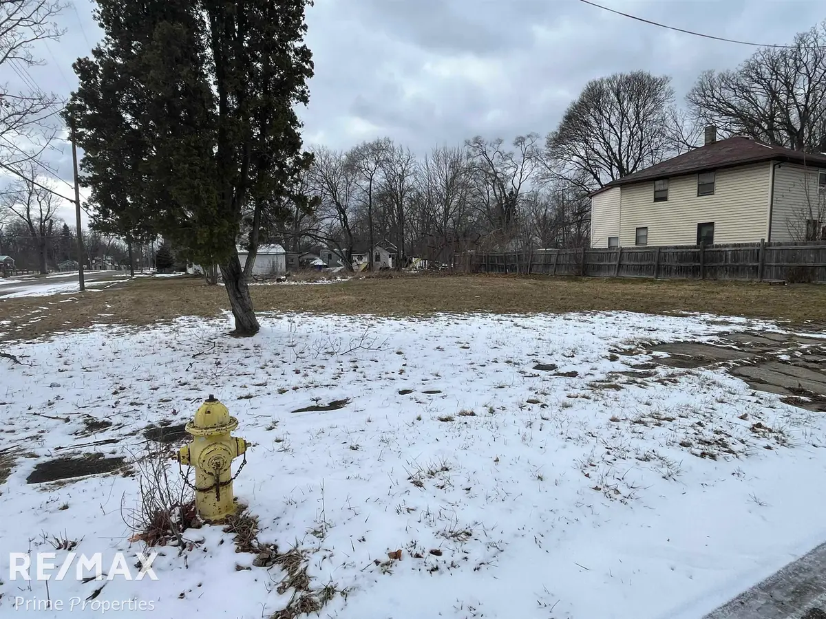 1501 Arlington AVE, Flint, MI 48506 - #1