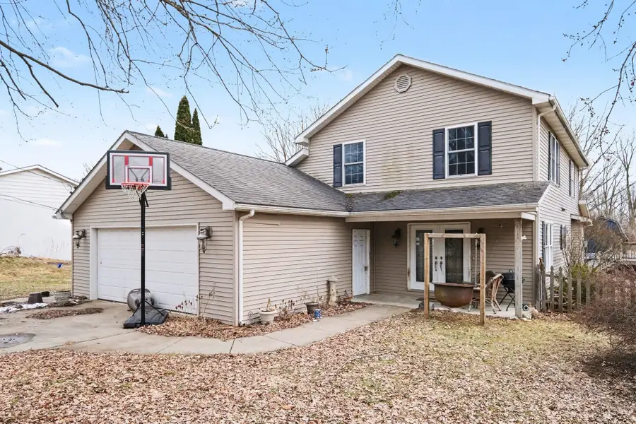 4444 Meadowbrook Dr DR, Flint, MI 48506 - #3