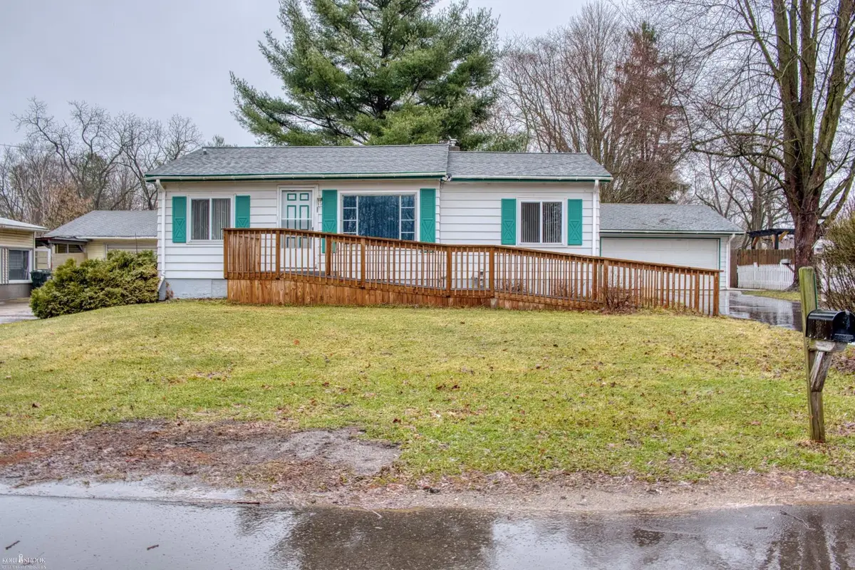 332 Fitch ST, Ovid, MI 48866 - #1