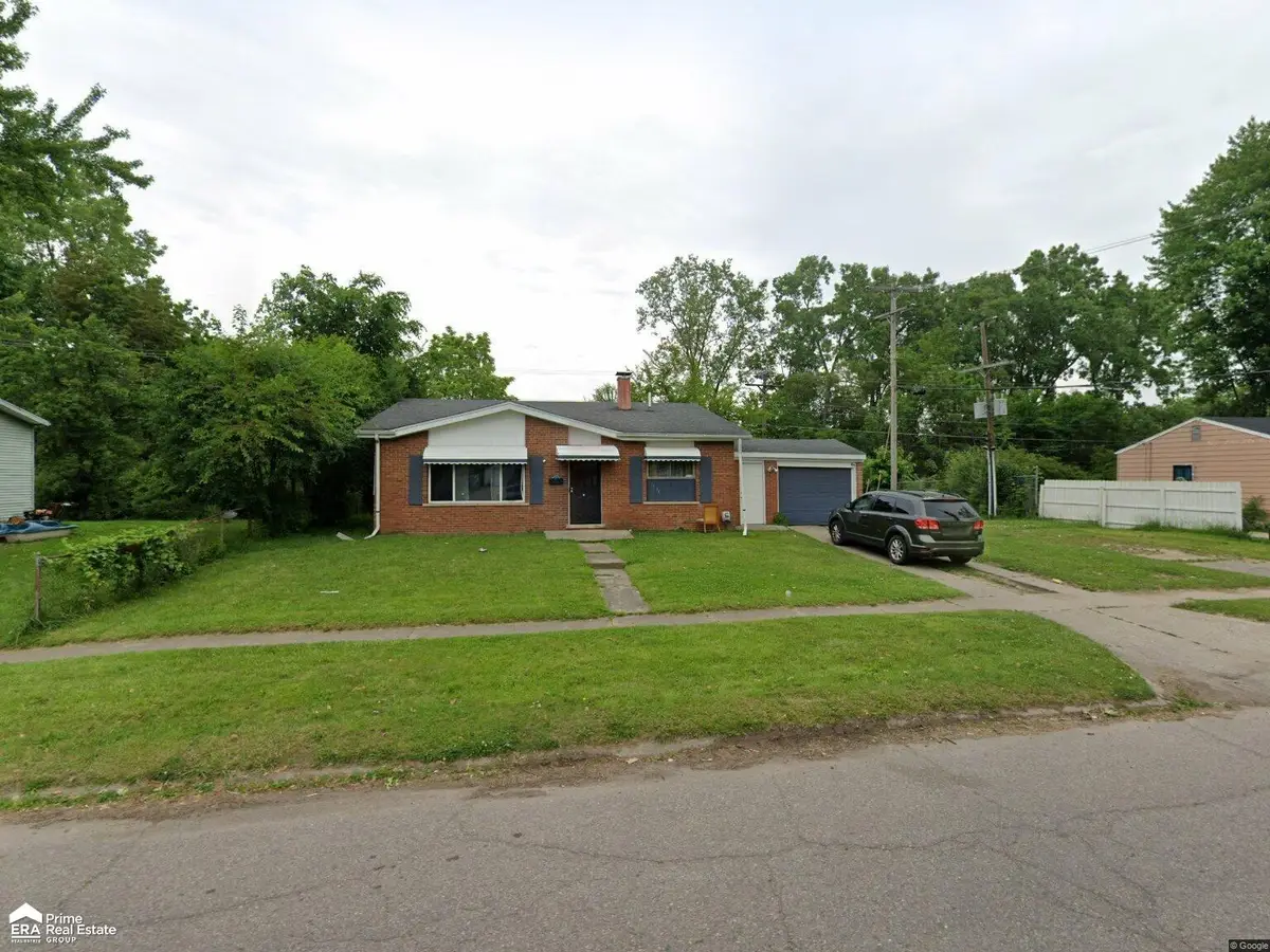 1402 Flamingo DR, Beecher, MI 48458 - #1